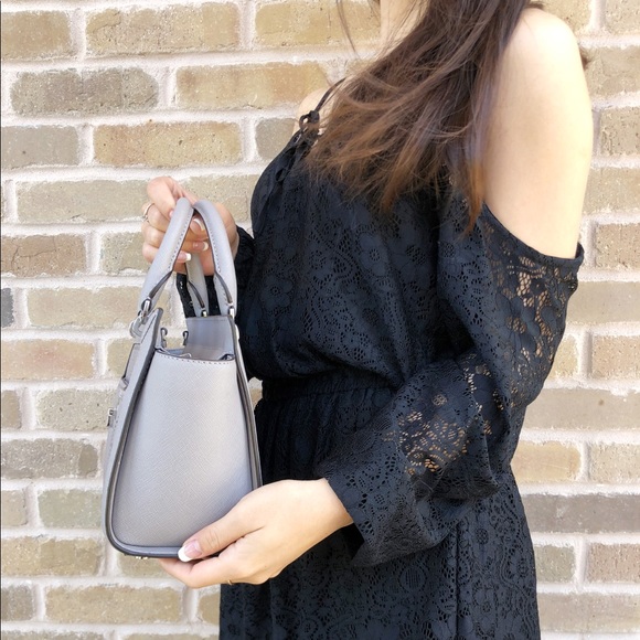 Michael Kors Tina Small Satchel Gray perforated - Picture 4 of 7